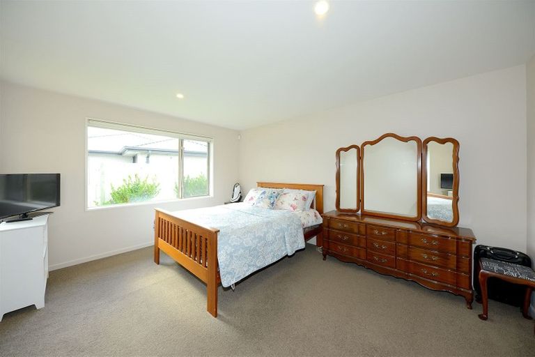 Photo of property in 9 Conie Glen Lane, Broomfield, Christchurch, 8042