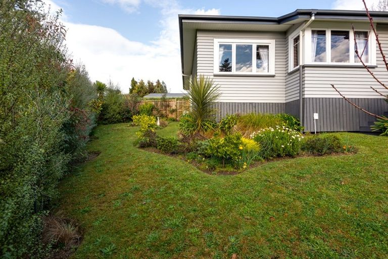 Photo of property in 2 Porritt Place, Putaruru, 3411