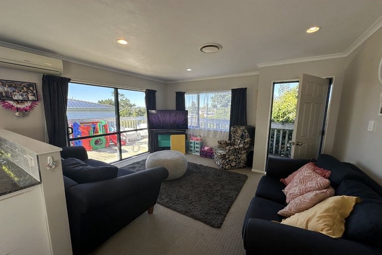 Photo of property in 88 Anich Road, Massey, Auckland, 0614