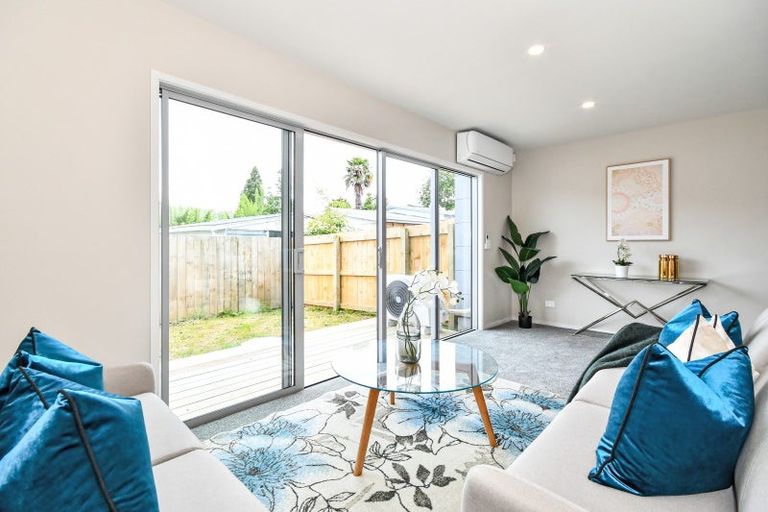 Photo of property in 4/70 Clevedon Road, Papakura, 2110