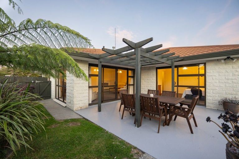 Photo of property in 45 Chippendale Crescent, Highbury, Palmerston North, 4412