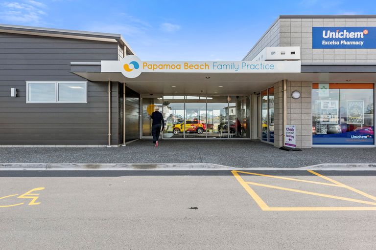Photo of property in 3 Kotiate Street, Papamoa Beach, Papamoa, 3118