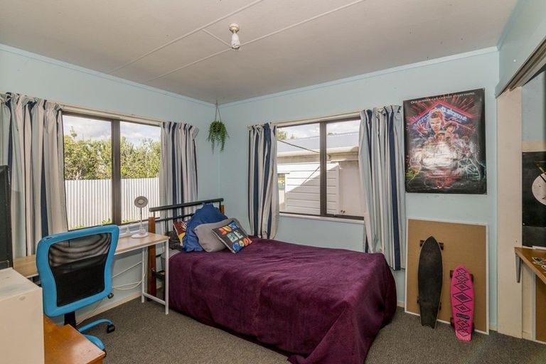 Photo of property in 24b Douglas Street, Levin, 5510