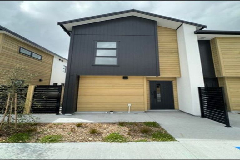 Photo of property in 87 Te Ara O Papatahi, Wainuiomata, Lower Hutt, 5014