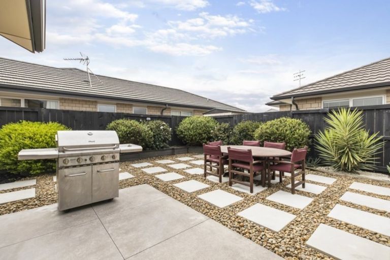 Photo of property in 6 Hebe Crescent, Papamoa Beach, Papamoa, 3118