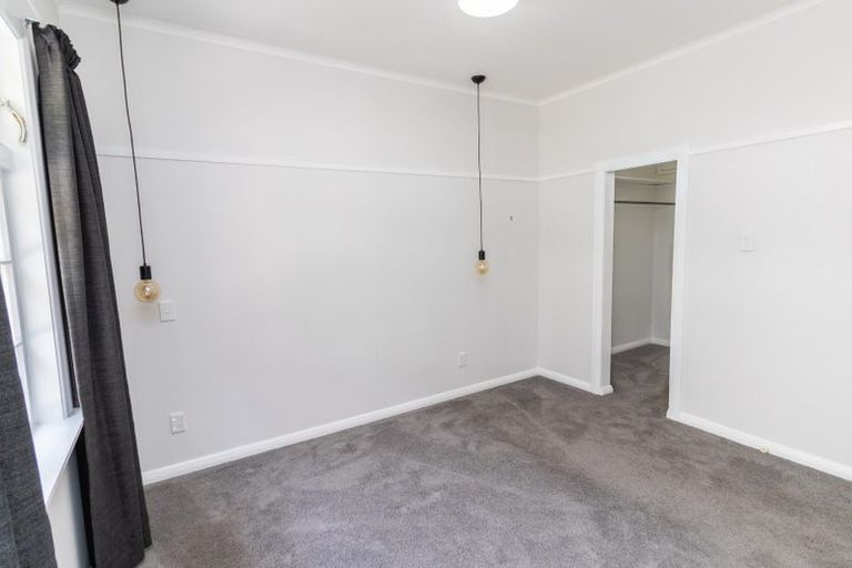 Photo of property in 78 Moeraki Road, Maoribank, Upper Hutt, 5018