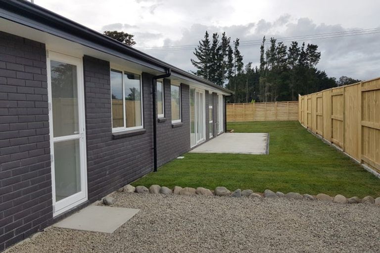 Photo of property in 1 Pearl Grove, Ashhurst, 4810