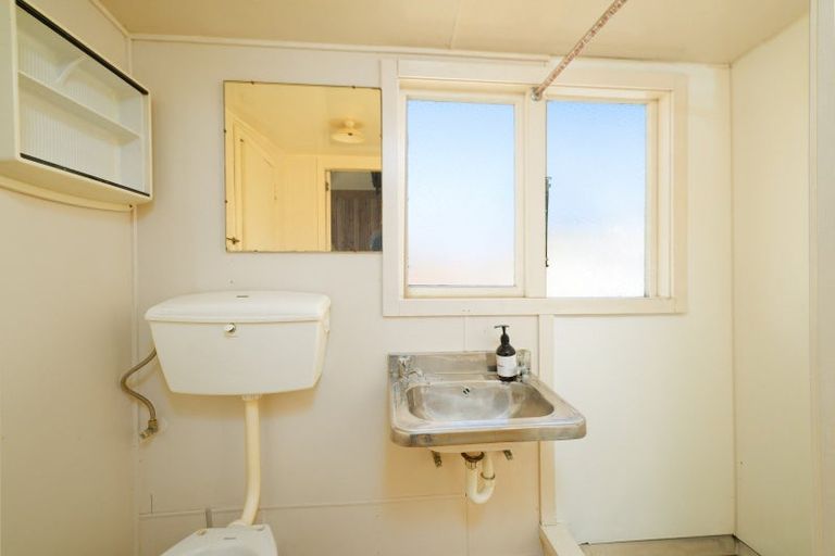 Photo of property in 15 South Bay Parade, South Bay, Kaikoura, 7300