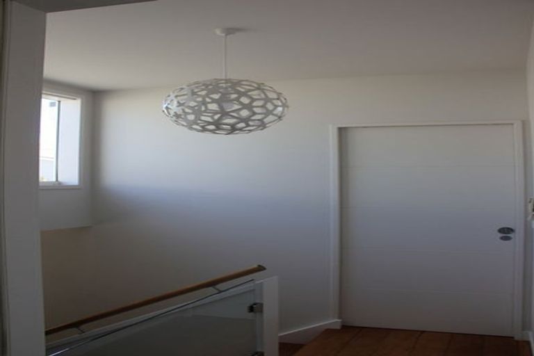 Photo of property in 45 Austin Street, Mount Victoria, Wellington, 6011