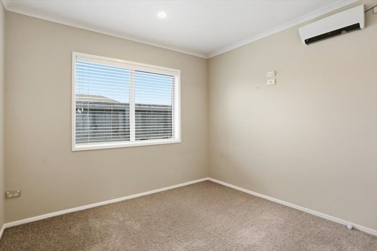 Photo of property in 82 Golden Sands Drive, Papamoa Beach, Papamoa, 3118