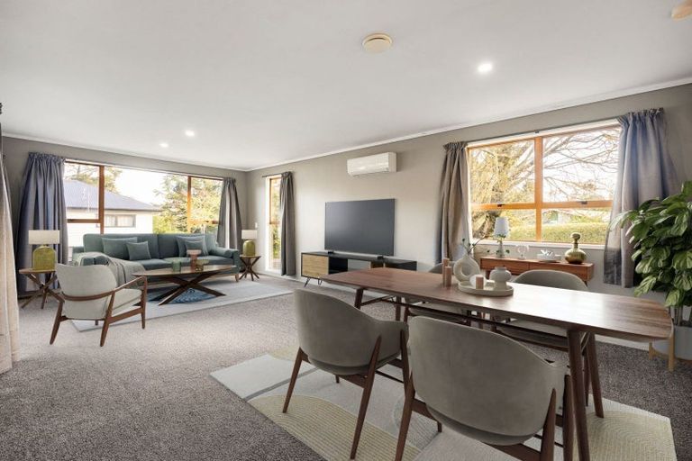 Photo of property in 15 Splitt Avenue, Glenview, Hamilton, 3206