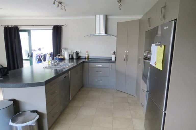 Photo of property in 193b Ngamotu Road, Spotswood, New Plymouth, 4310