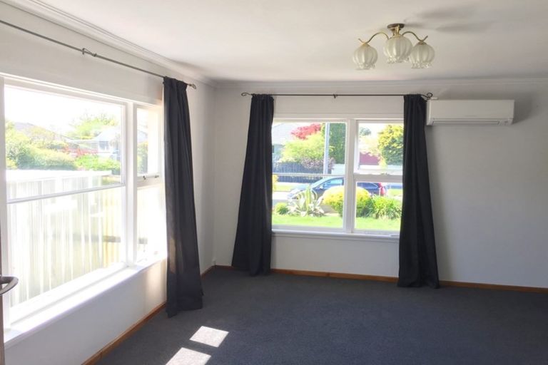 Photo of property in 15 Everest Street, Burnside, Christchurch, 8053