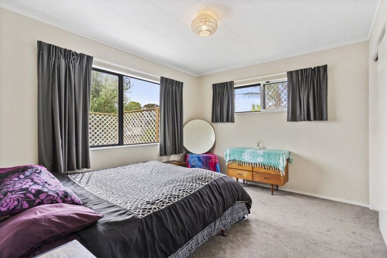Photo of property in 104b Linton Crescent, Whangamata, 3620