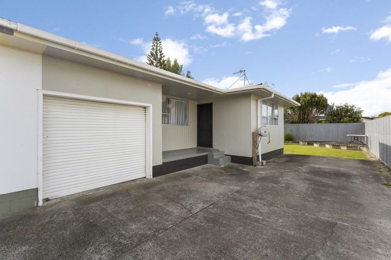 Photo of property in 34b Somerset Crescent, Highbury, Palmerston North, 4412