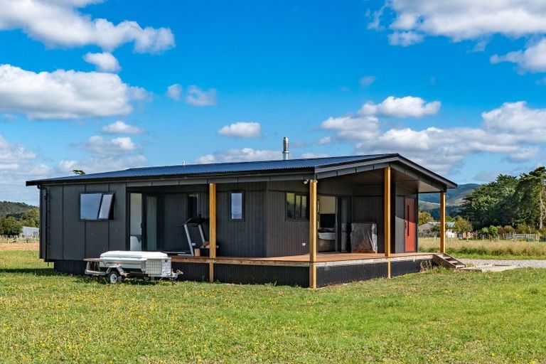 Photo of property in 158 Haringa Road, Carrington, Carterton, 5791