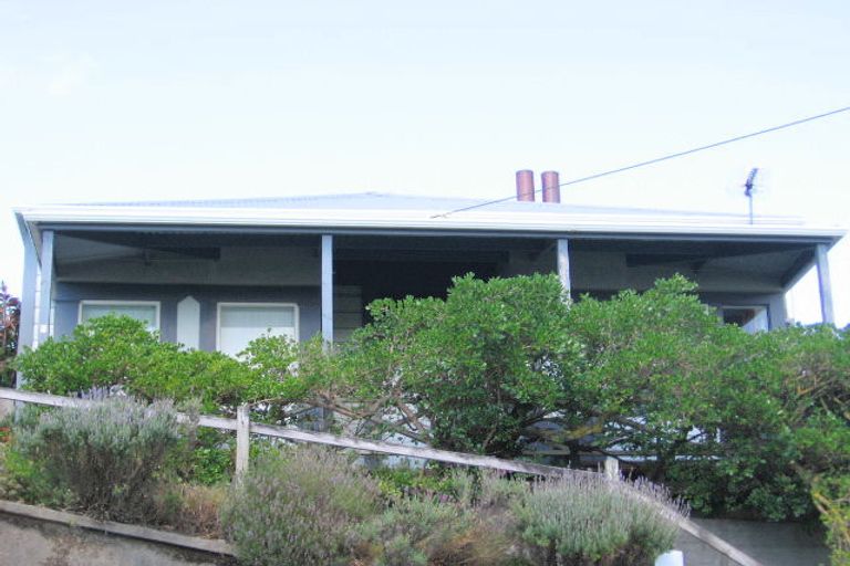 Photo of property in 9 Bidwill Street, Mount Cook, Wellington, 6021