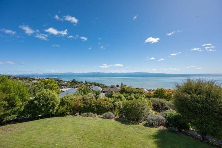 Photo of property in 6 Cape View, Atawhai, Nelson, 7010