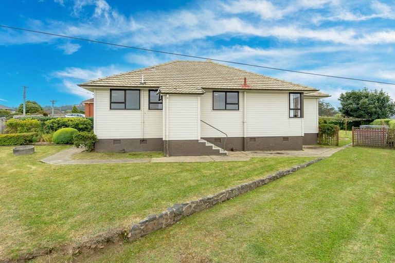 Photo of property in 58 Mooltan Street, Halfway Bush, Dunedin, 9010