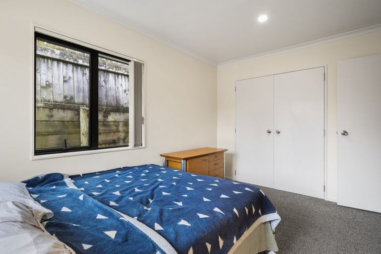Photo of property in 18a Christmas Road, Manurewa, Auckland, 2102