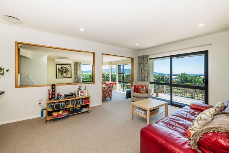 Photo of property in 46 Hicks Crescent, Waikanae Beach, Waikanae, 5036