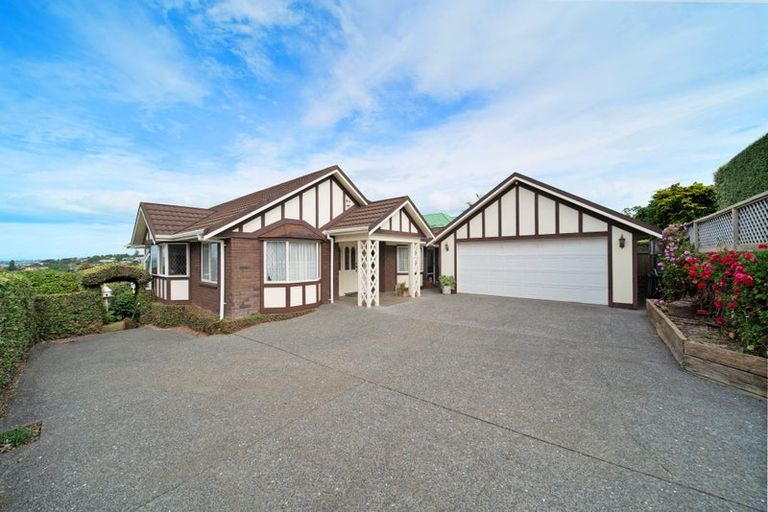 Photo of property in 2/40 Cook Street, Howick, Auckland, 2014