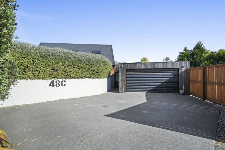 Photo of property in 3/48 Mcfaddens Road, St Albans, Christchurch, 8052