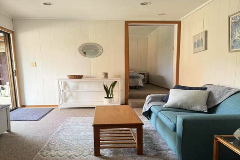 Photo of property in 3/392-394 Lake Road, Takapuna, Auckland, 0622