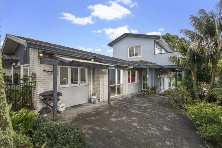 Photo of property in 6 Catania Place, Conifer Grove, Takanini, 2112