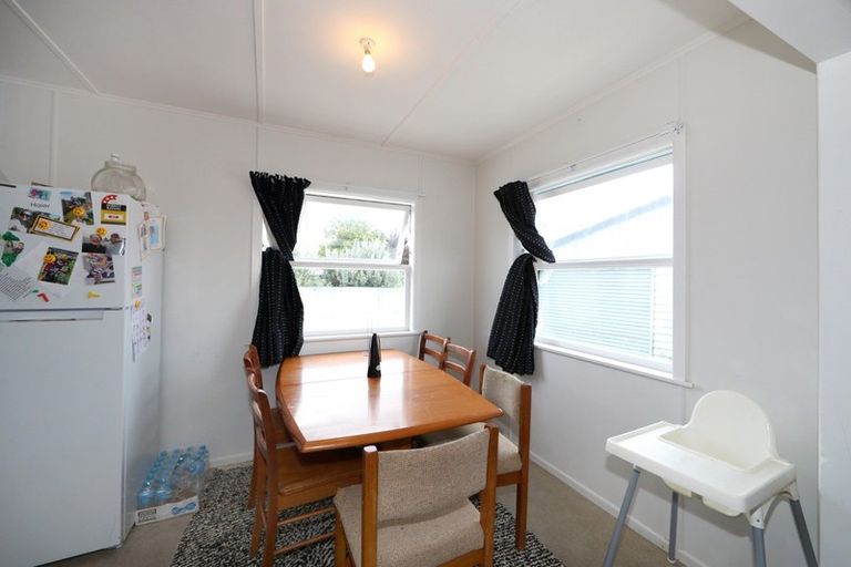 Photo of property in 407 Huia Place, Camberley, Hastings, 4120