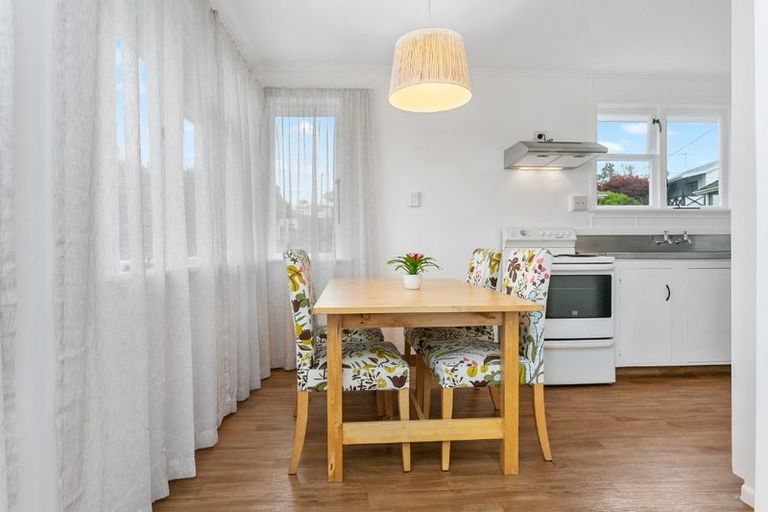 Photo of property in 53 Armstrong Avenue, Te Awamutu, 3800