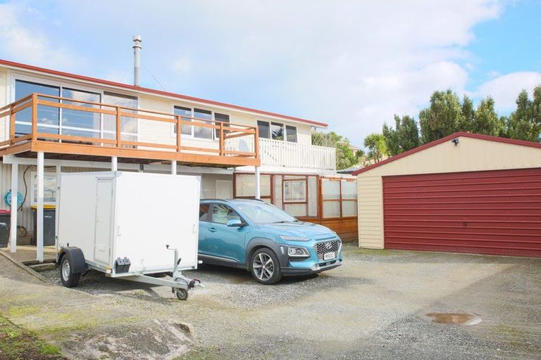 Photo of property in 41 Shannon Street, Clifton, Invercargill, 9812