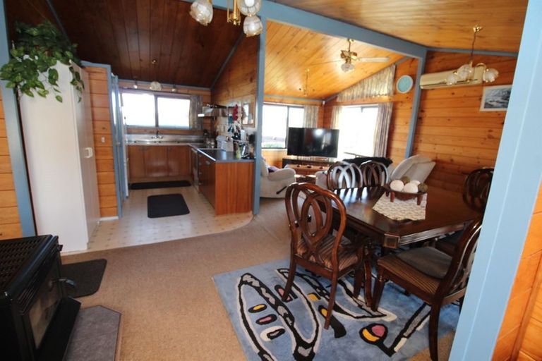 Photo of property in 28 Waitangi Place, Tokoroa, 3420