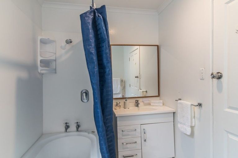 Photo of property in 32 Yule Street, Kilbirnie, Wellington, 6022