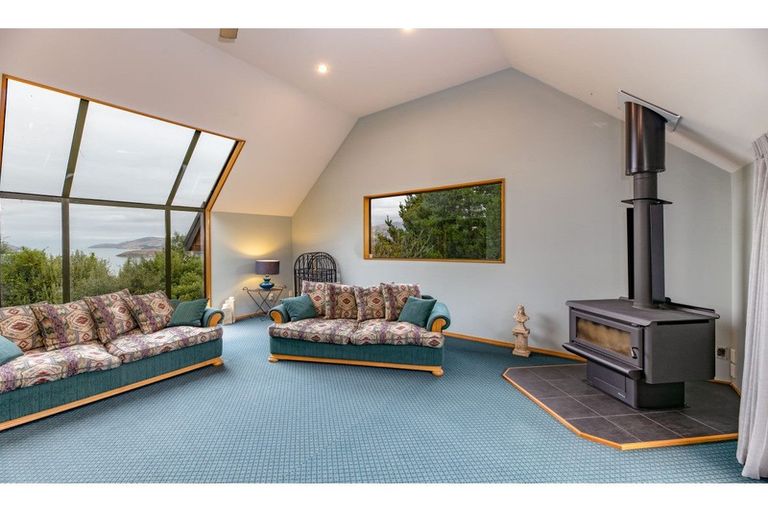 Photo of property in 5 Lachie Griffen Rise, Governors Bay, Lyttelton, 8971