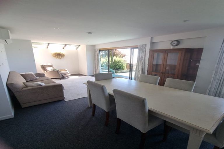 Photo of property in 18 Aranoni Track, Clifton, Christchurch, 8081