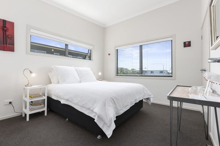 Photo of property in 7 Puka Place, Raglan, 3225