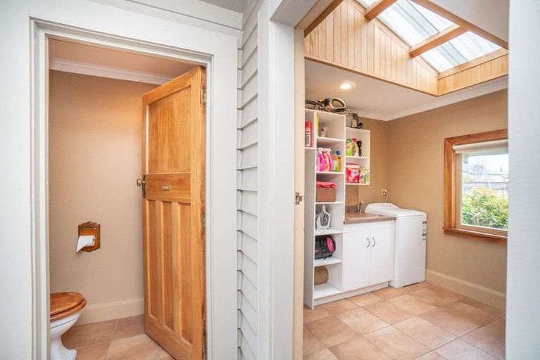 Photo of property in 3 Langston Avenue, Palmerston North, 4414