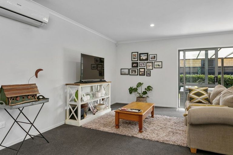 Photo of property in 60 Jarrett Terrace, Leamington, Cambridge, 3432