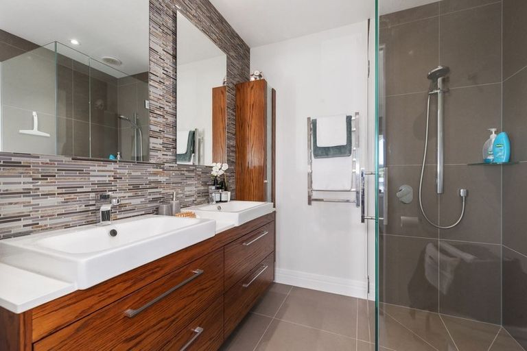 Photo of property in 104 Vaughans Road, Long Bay, Albany, 0792