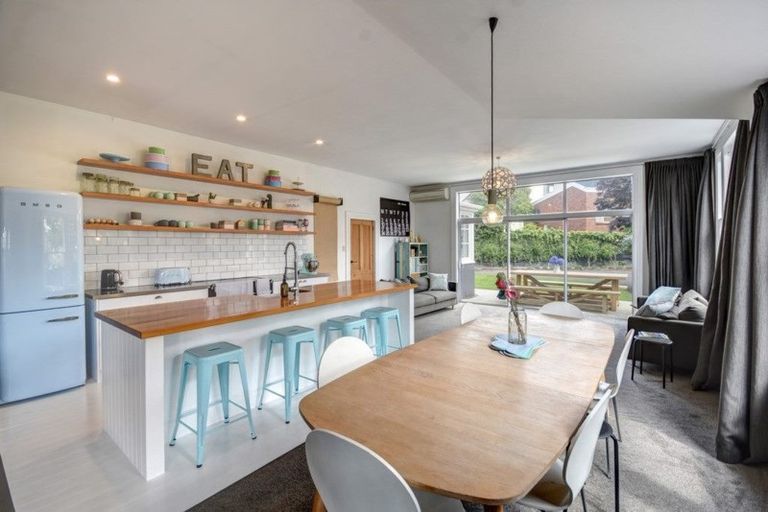 Photo of property in 248 Highgate, Roslyn, Dunedin, 9010