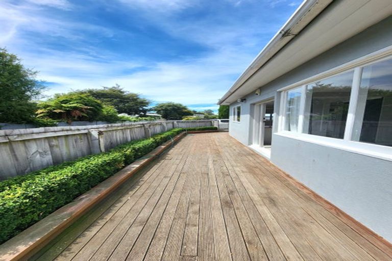 Photo of property in 64 Ayers Street, Rangiora, 7400