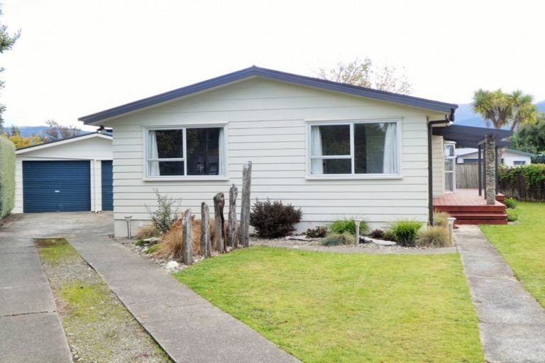 Photo of property in 31 Henry Street, Te Anau, 9600