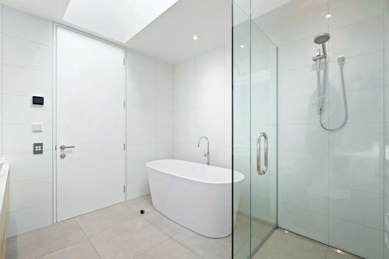 Photo of property in 6 Penrith Park Drive, Wanaka, 9305