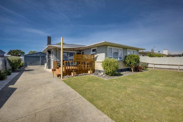 Photo of property in 69 Clarence Cox Crescent, Pirimai, Napier, 4112