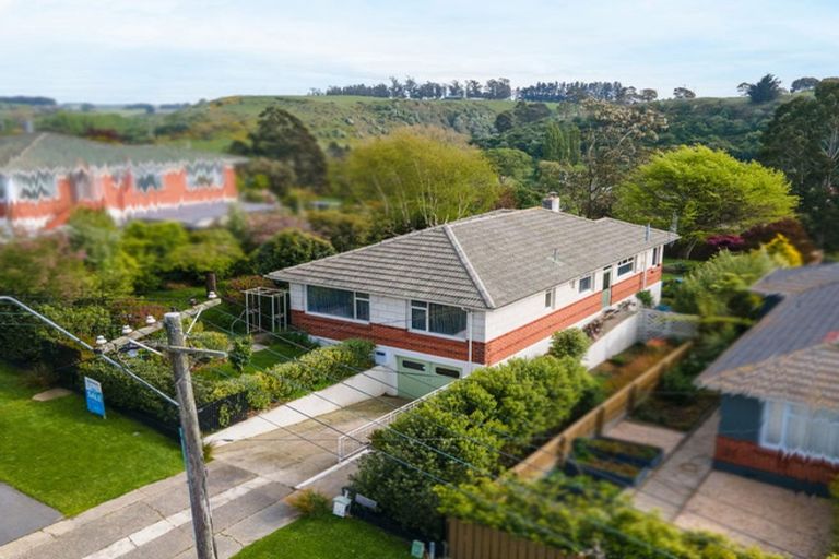 Photo of property in 6 Queens Crescent, Oamaru, 9400