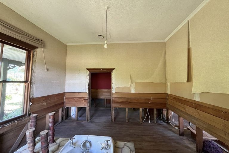 Photo of property in 2220 West Bank Road, Motueka Valley, Motueka, 7196