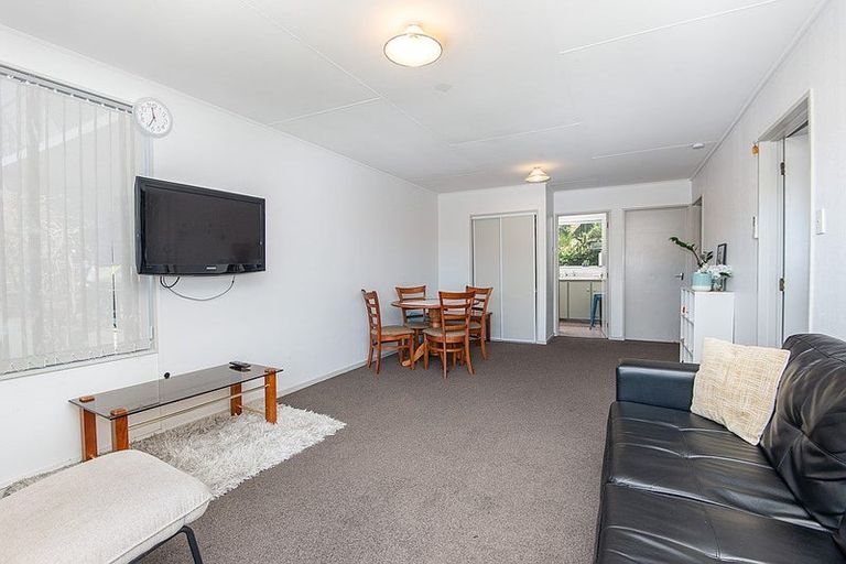Photo of property in 4/84 Warrender Street, North Dunedin, Dunedin, 9016