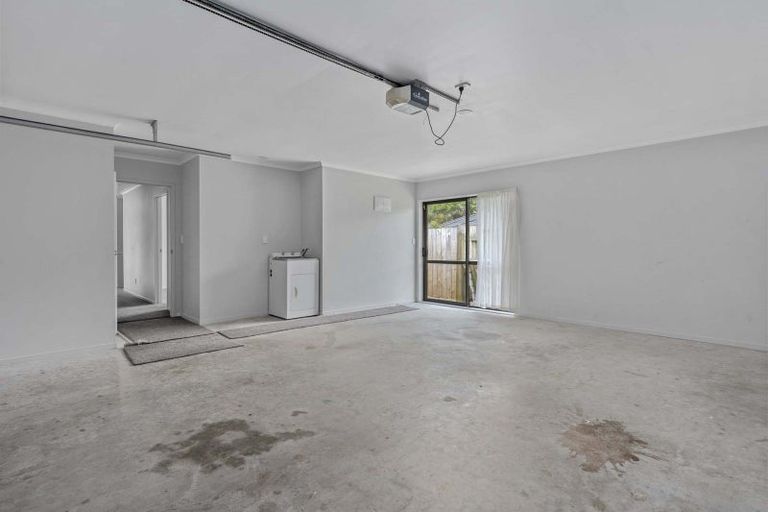 Photo of property in 28/19 Glencarron Place, Bethlehem, Tauranga, 3110