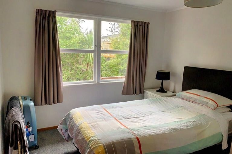 Photo of property in 36 Wyoming Avenue, Murrays Bay, Auckland, 0630